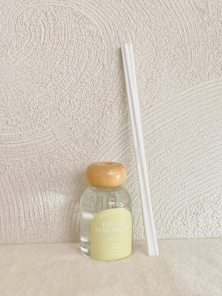 Apricot & Co. - English Pear Freesia Reed Diffuser (AC305)