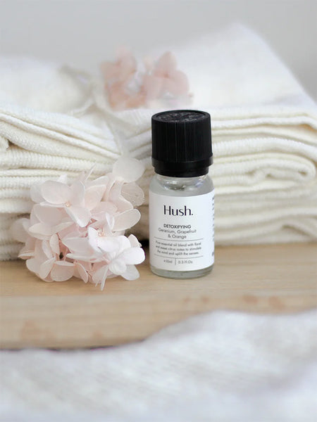 Hush Candle - Detoxifying Essential Oil Blend