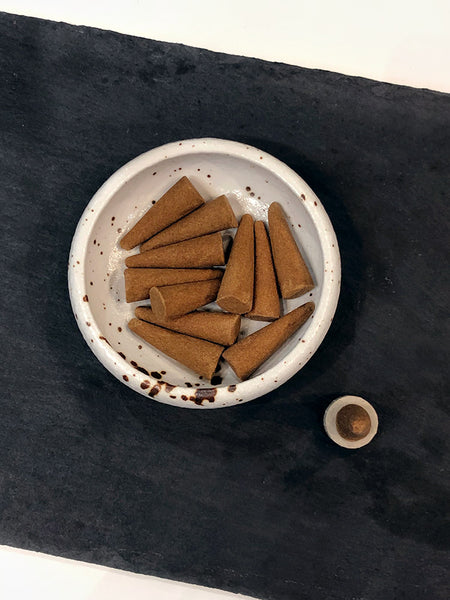 SS - Sandalwood Incense Cones